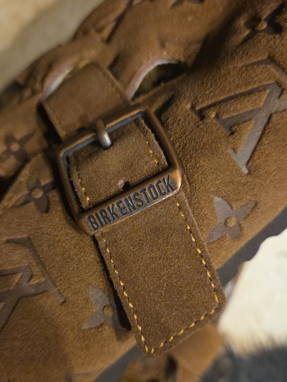 Louis Vuitton Brown Monogram Suede Fur-Lined Clogs - Picture 7 of 9